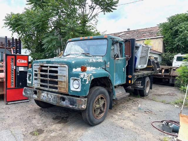 1982 IH S-1100