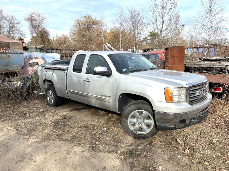 2012 CHEVY 1500 EXT CAB 4×4